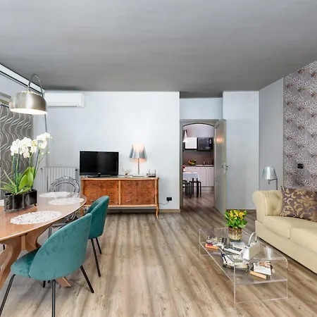Balconi Di Cavour-cavour Center Apartment