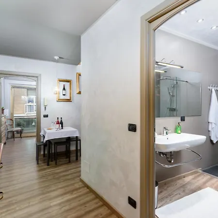 Balconi Di Cavour-cavour Center Apartment Alba (Piedmont)